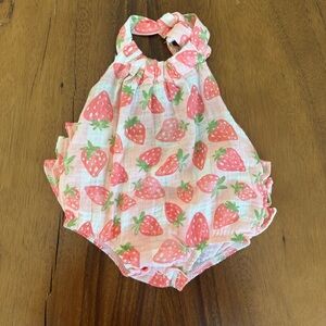 Mud Pie Strawberry Print Baby Girl Beach Lightweight Cotton Romper Size 3-6M